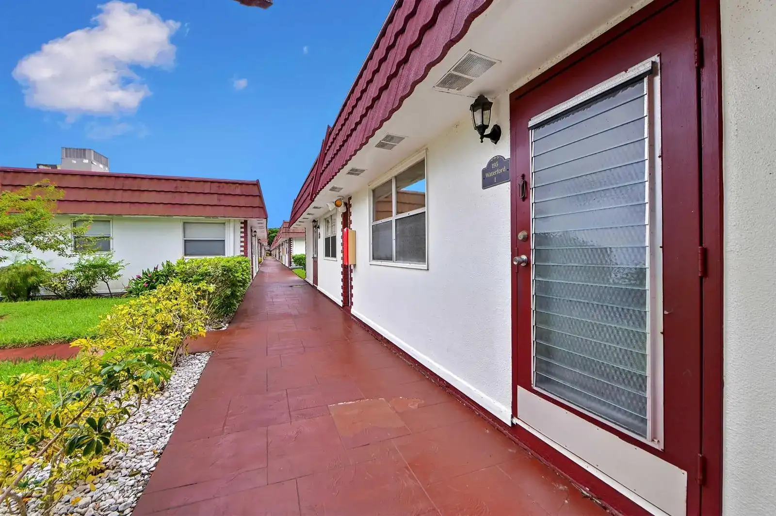 195 Waterford I, Delray Beach FL 33446 photo 3