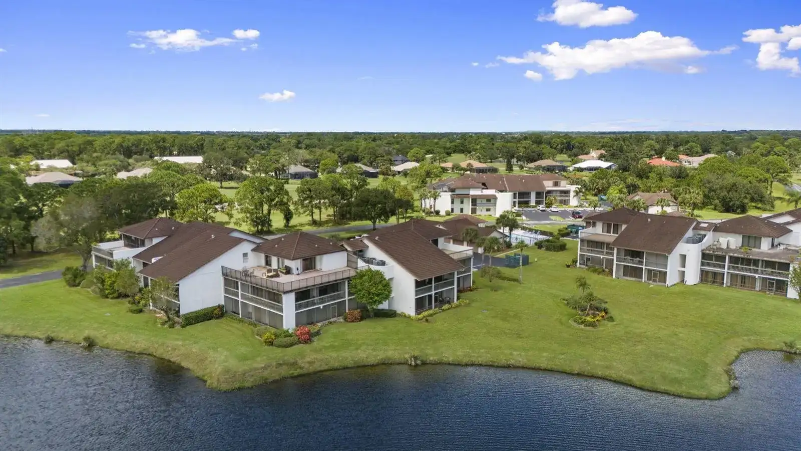 3200 Twin Lakes Terrace # 105, Fort Pierce FL 34951 photo 4