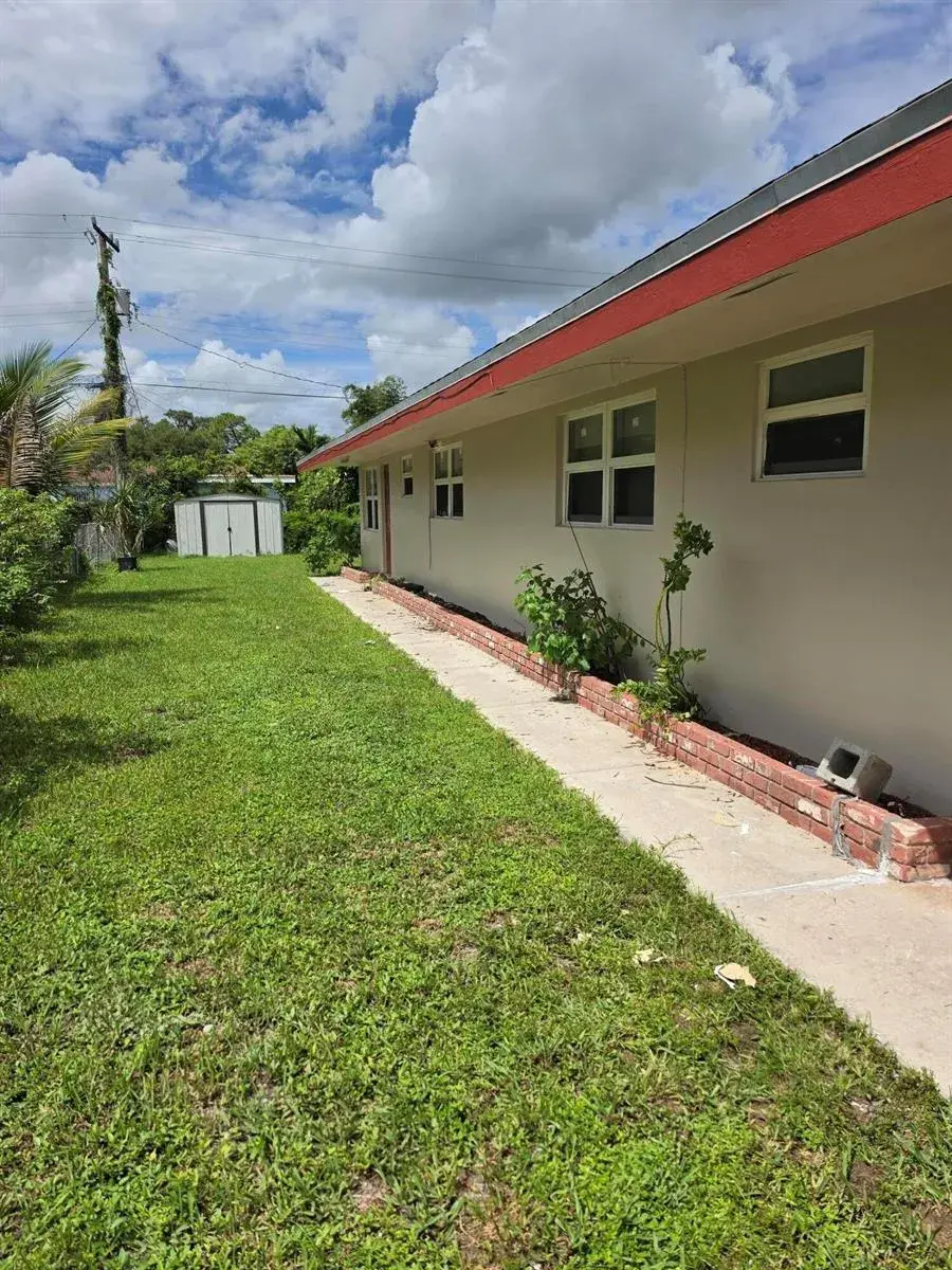 1235 NW 5TH # 2, Fort Lauderdale FL 33311