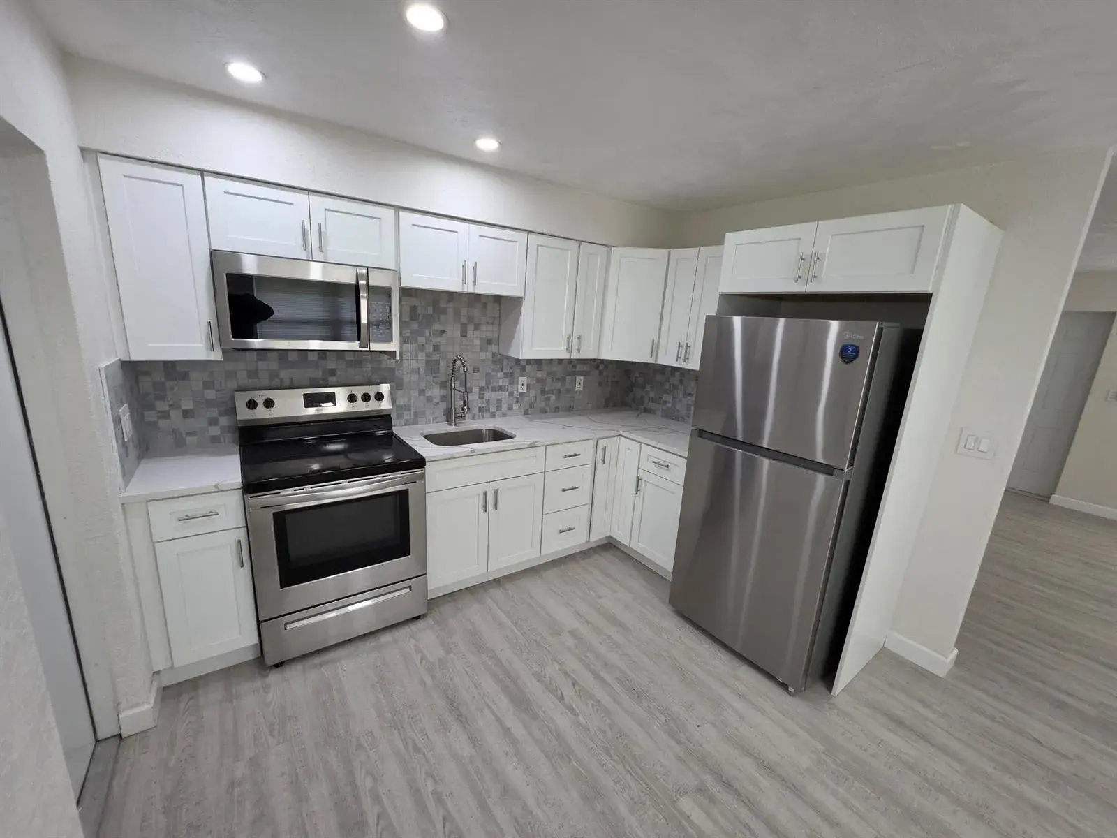 1235 NW 5TH # 2, Fort Lauderdale FL 33311
