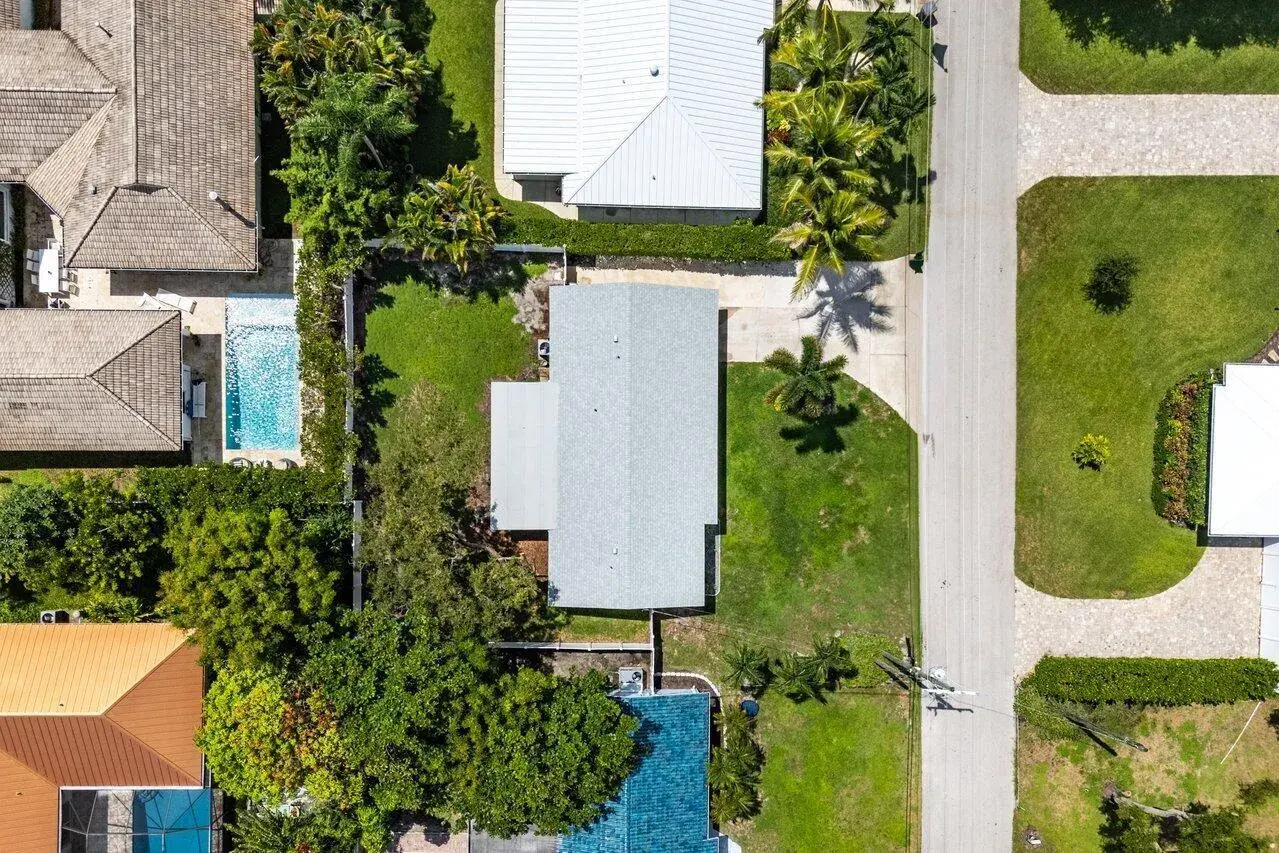 2350 NIKI JO Lane, Palm Beach Gardens FL 33410
