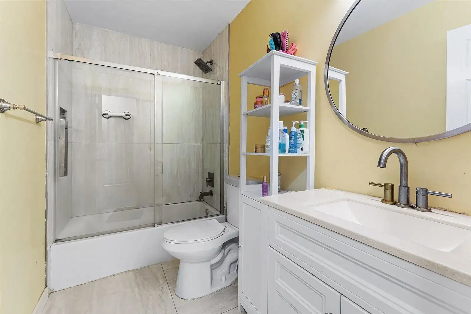 1595 Woodbridge Lakes Circle, West Palm Beach FL 33406 photo 2