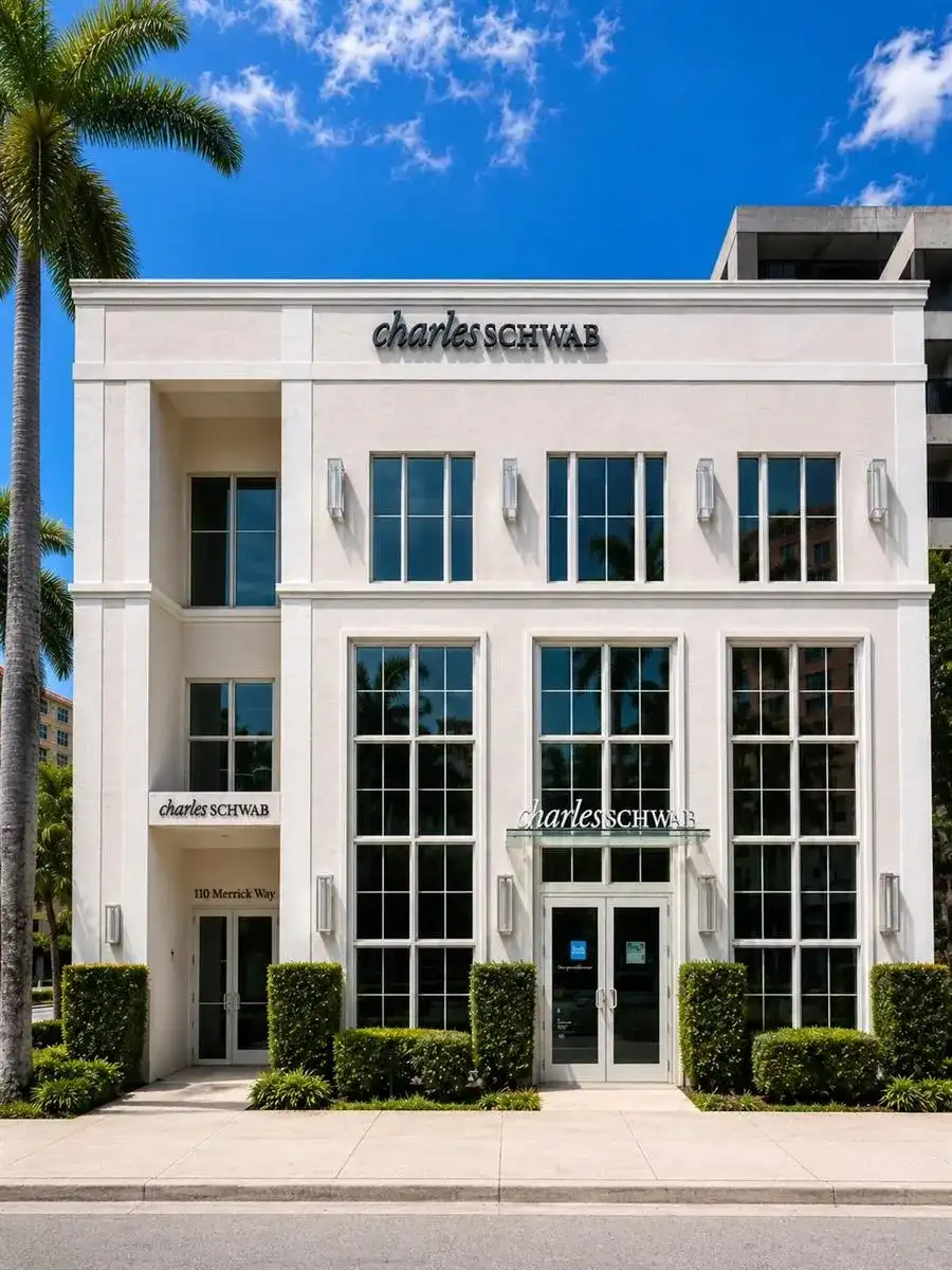 110 MERRICK Way # 3A, Coral Gables FL 33134