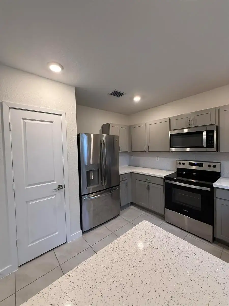 497 NE 4th Street, Florida City FL 33034 photo 4