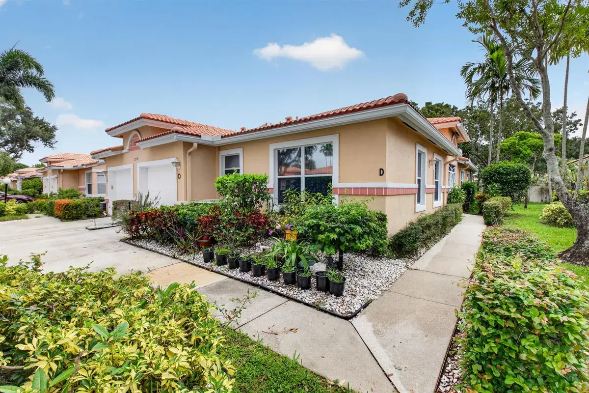 12598 Crystal Pointe Drive # D, Boynton Beach FL 33437