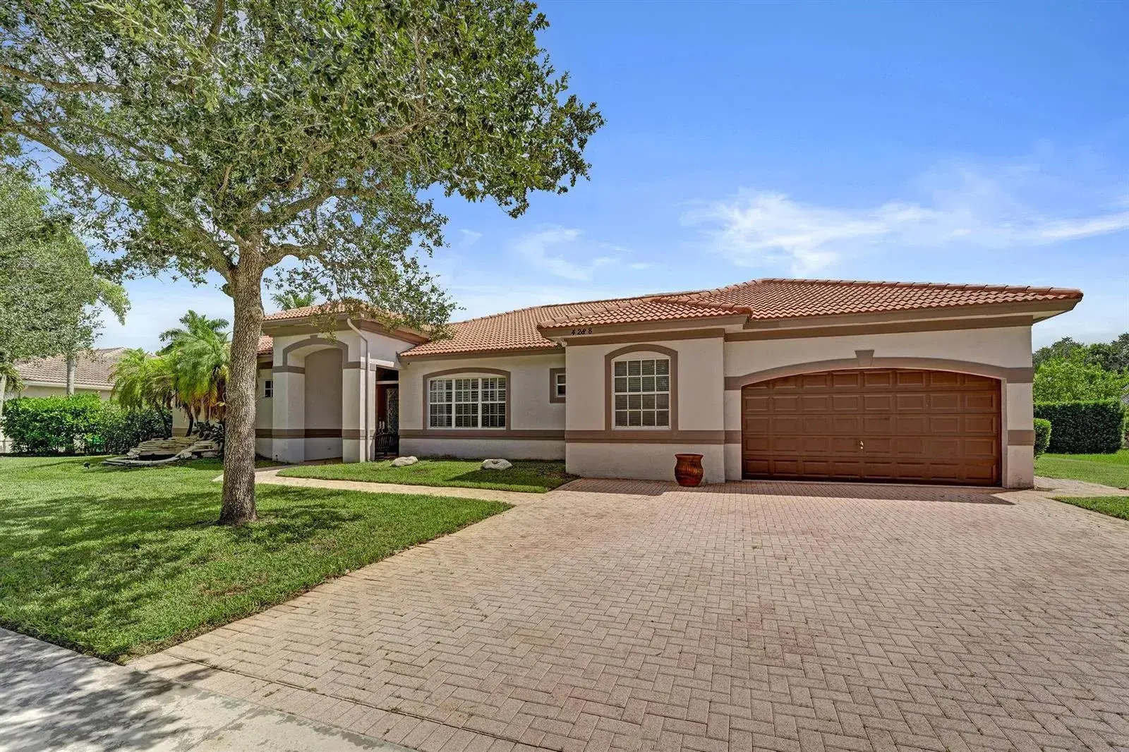 4288 SW 138TH Avenue, Davie FL 33330