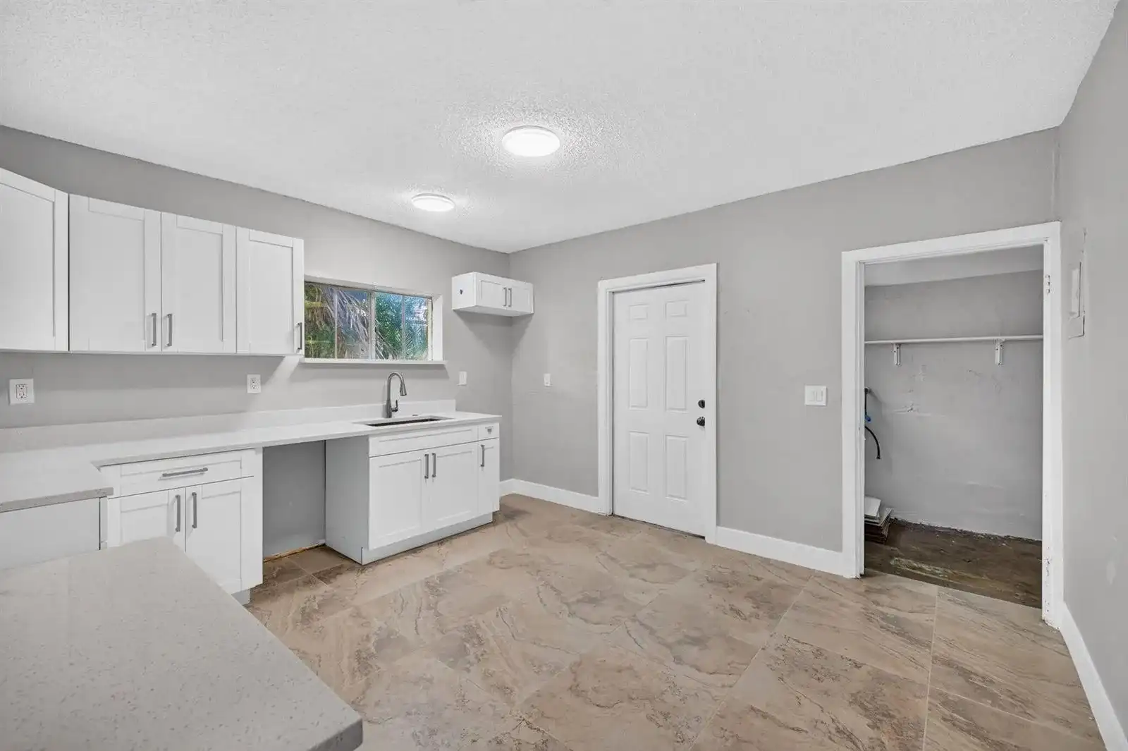 2731 NW 6TH Court, Fort Lauderdale FL 33311