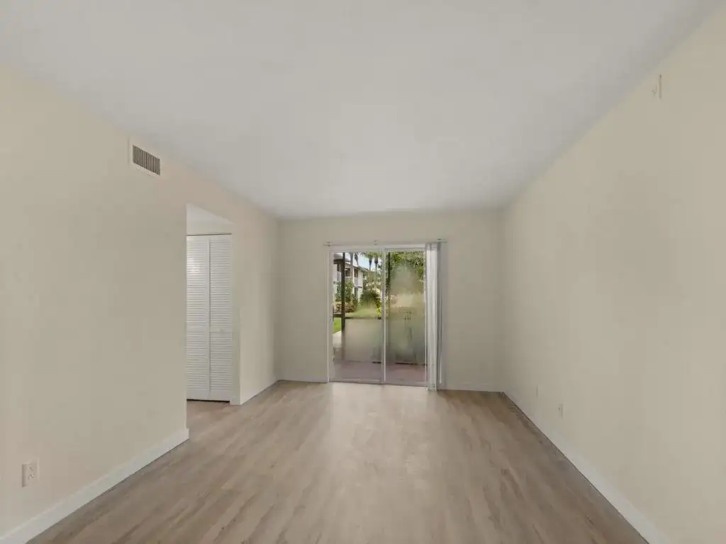 1505 SE Royal Green Circle # 103, Port St. Lucie FL 34952 photo 5
