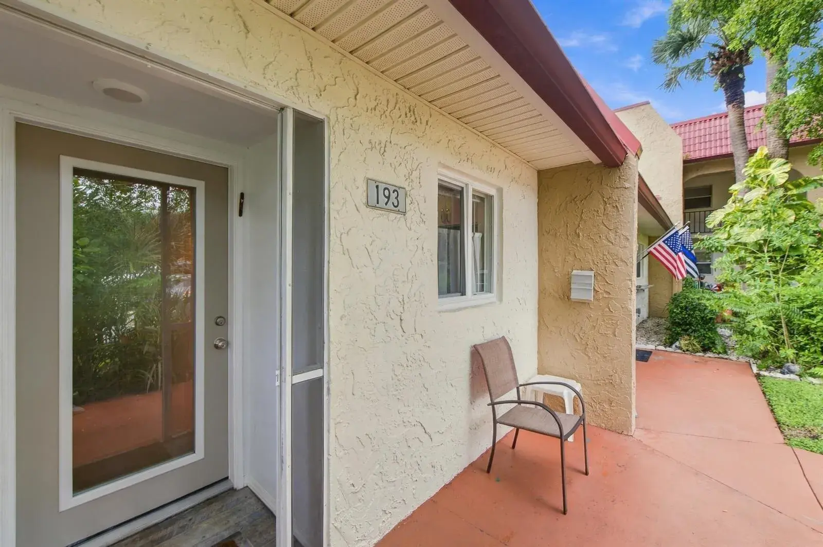 193 Lake Evelyn Drive, West Palm Beach FL 33411