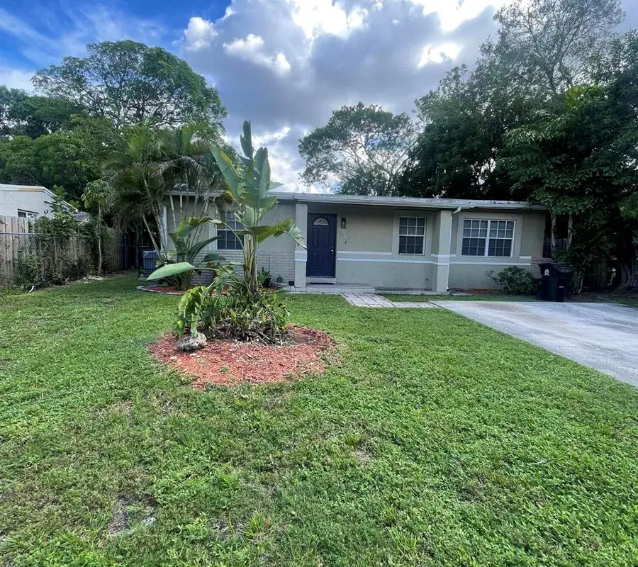 1036 NW 11TH Place, Fort Lauderdale FL 33311