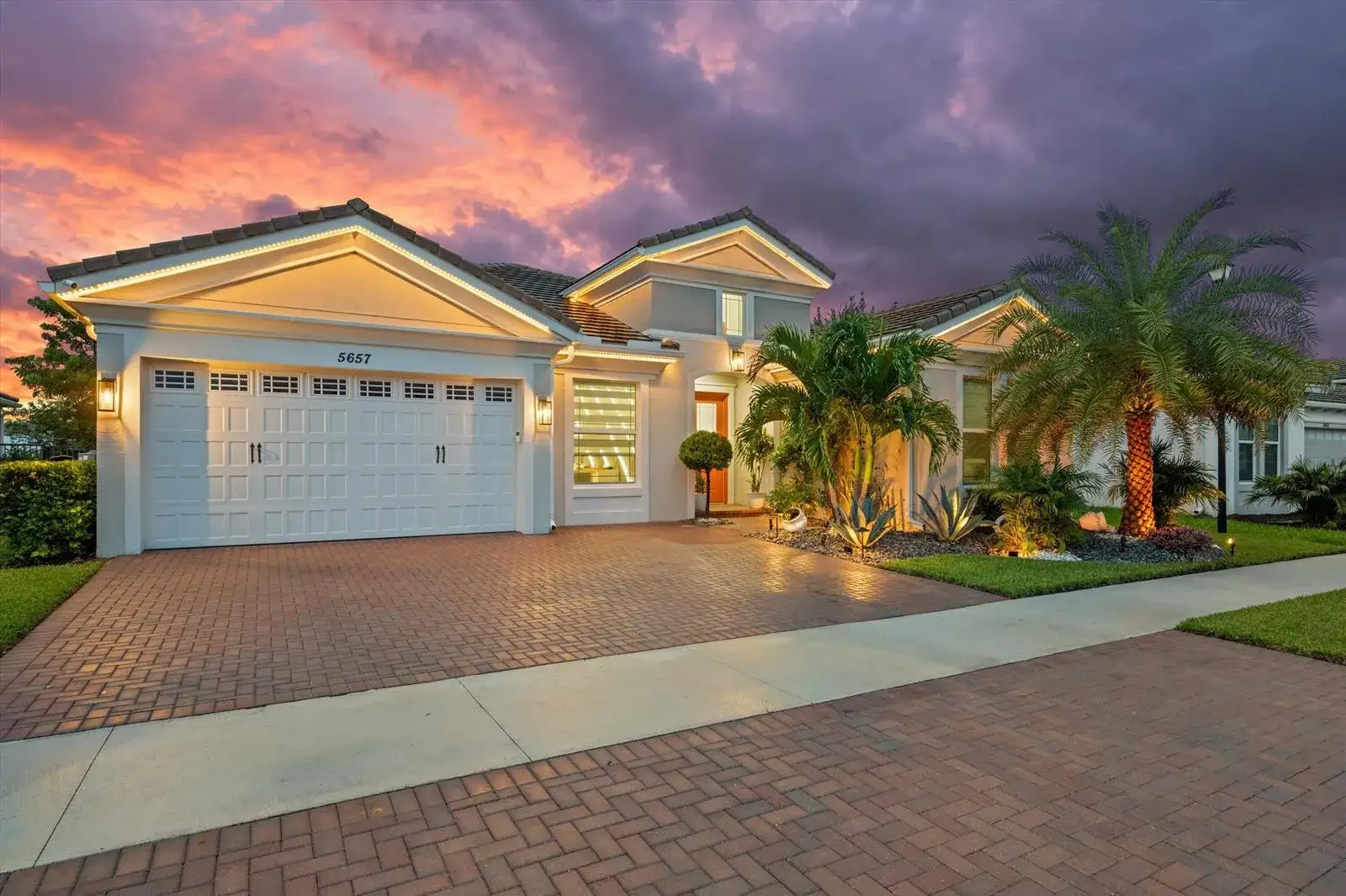 5657 OPAL Drive, Westlake FL 33470 photo 2