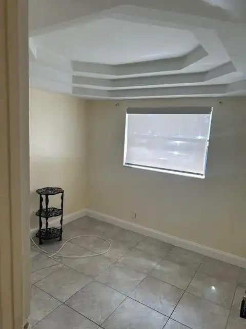 7807 W Kimberly Boulevard, North Lauderdale FL 33068 photo 5
