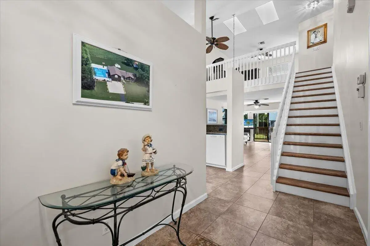 2402 Landings Boulevard, FL 33413