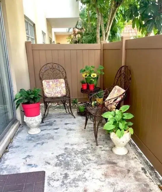 4174 Inverrary Drive # 103, Lauderhill FL 33319 photo 2