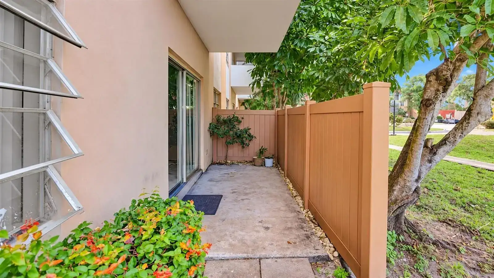 4174 Inverrary Drive # 103, Lauderhill FL 33319 photo 3