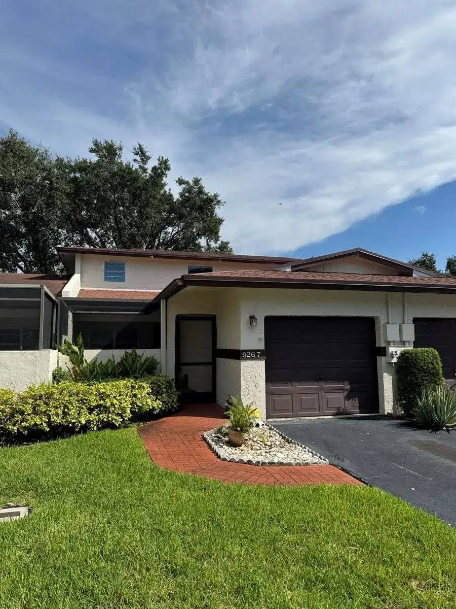 9267 NW 61st Street, Tamarac FL 33321 photo 4