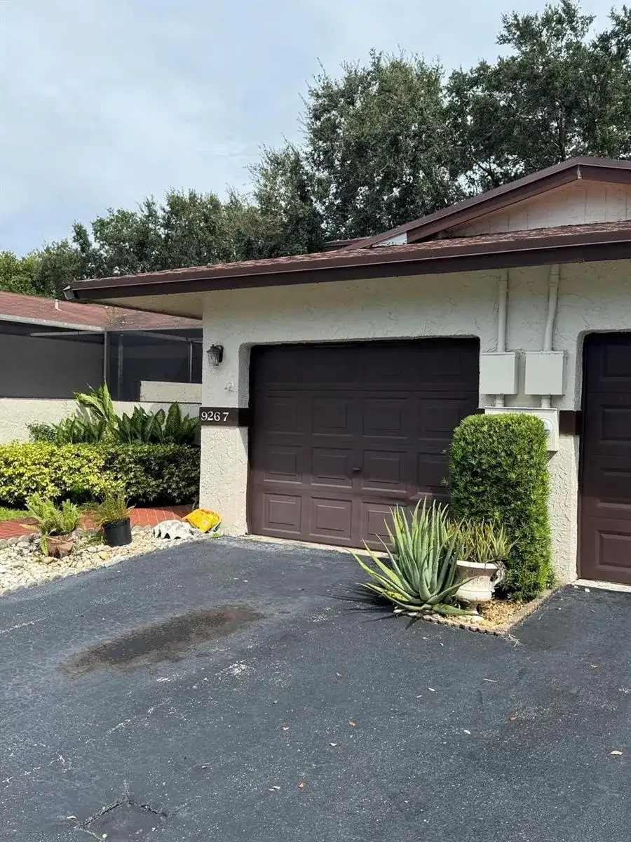 9267 NW 61st Street, Tamarac FL 33321 photo 5