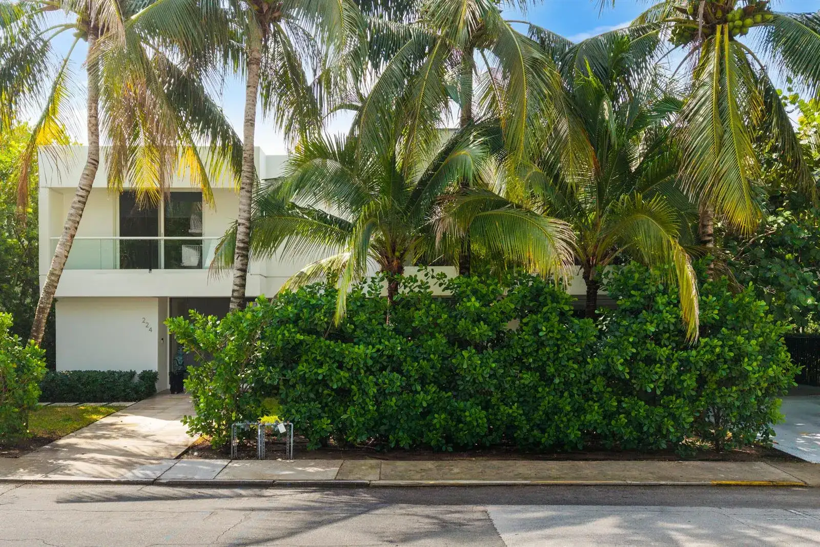 224 ATLANTIC Avenue, Palm Beach FL 33480 photo 2