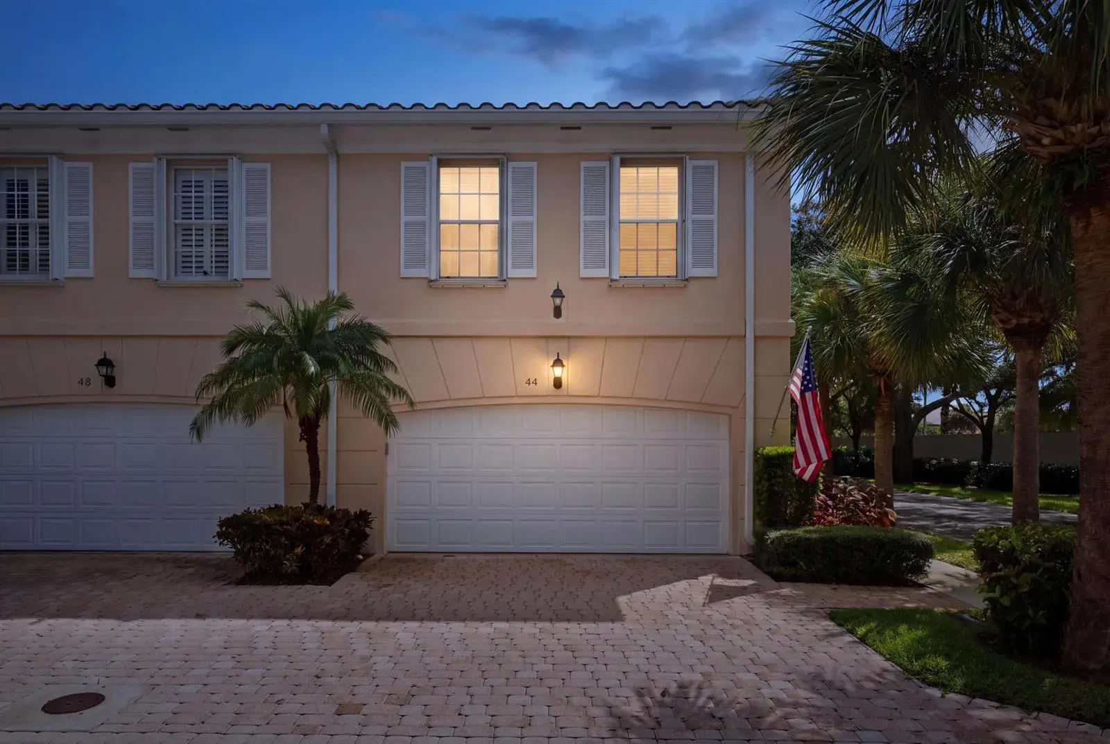 44 LIVE OAK Circle, Tequesta FL 33469