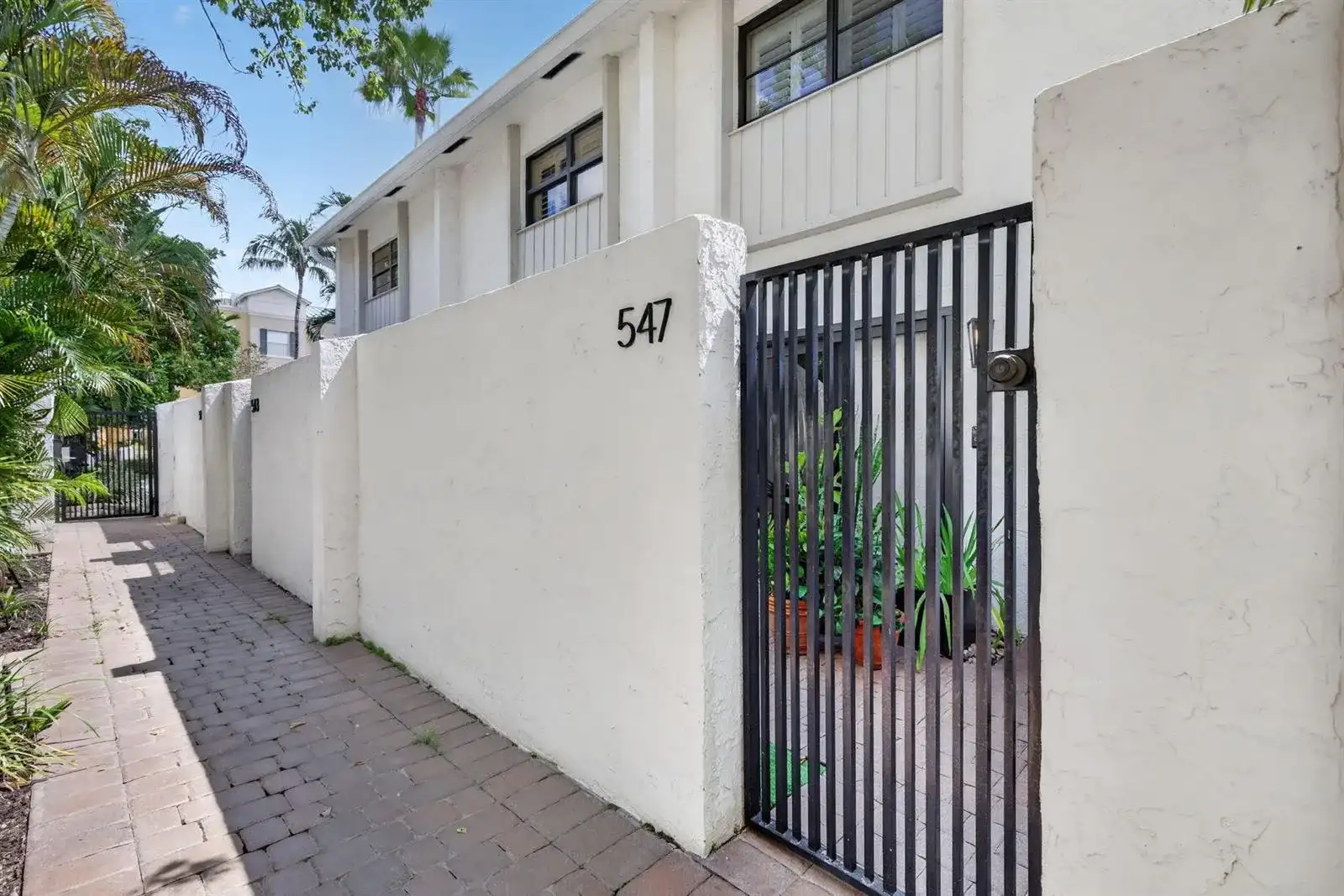547 NE 7th Avenue, Fort Lauderdale FL 33301