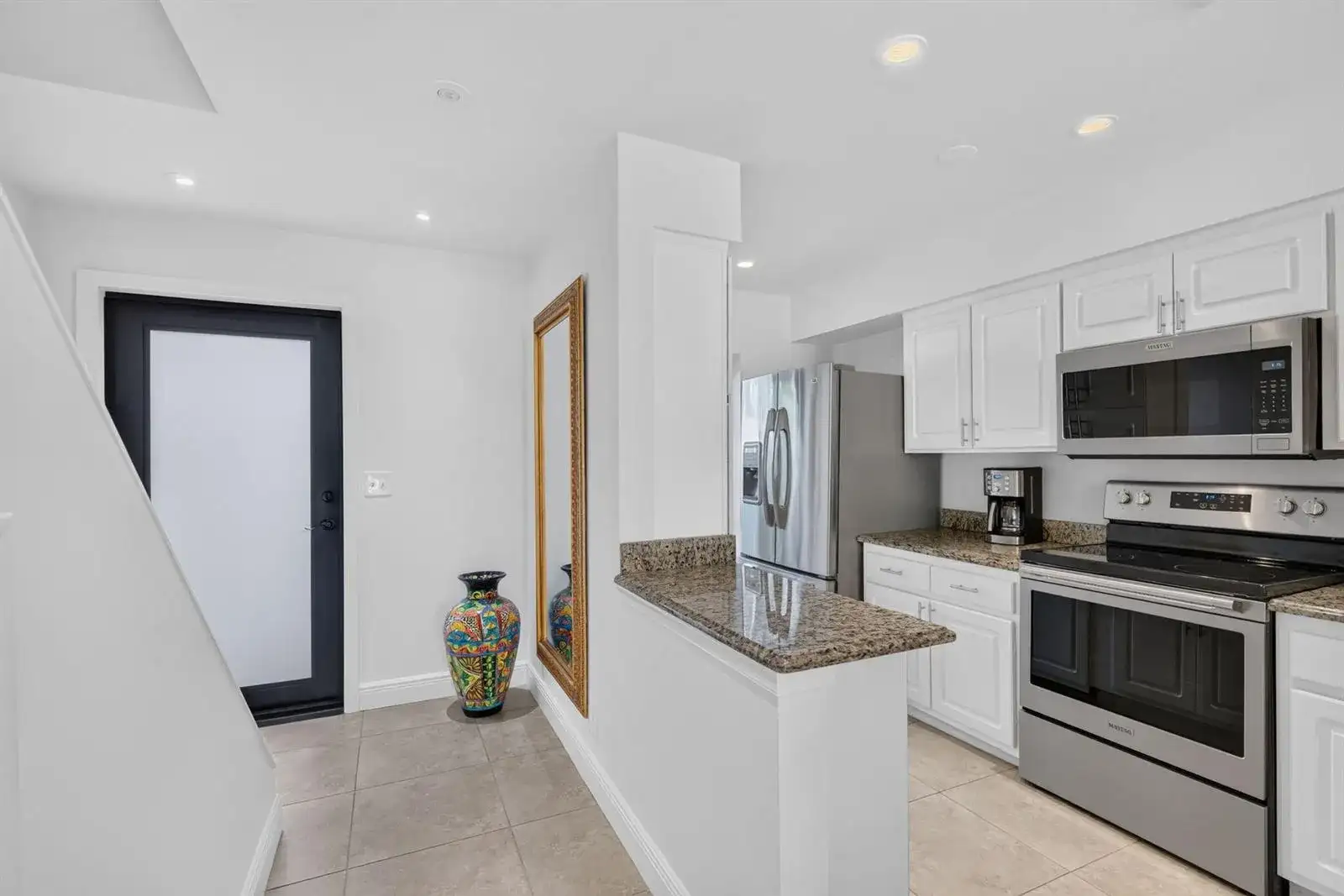 547 NE 7th Avenue, Fort Lauderdale FL 33301 photo 5