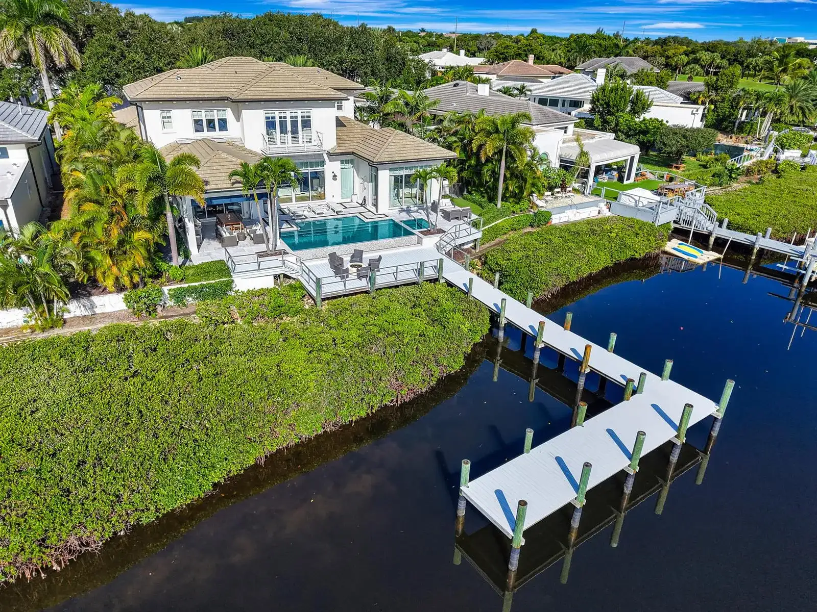 130 Waters Edge Drive, Jupiter FL 33477