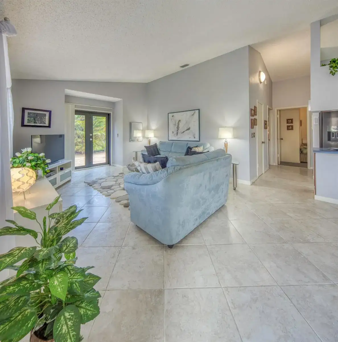 815 ANDREW REDDING Road # 201, Lantana FL 33462 photo 3