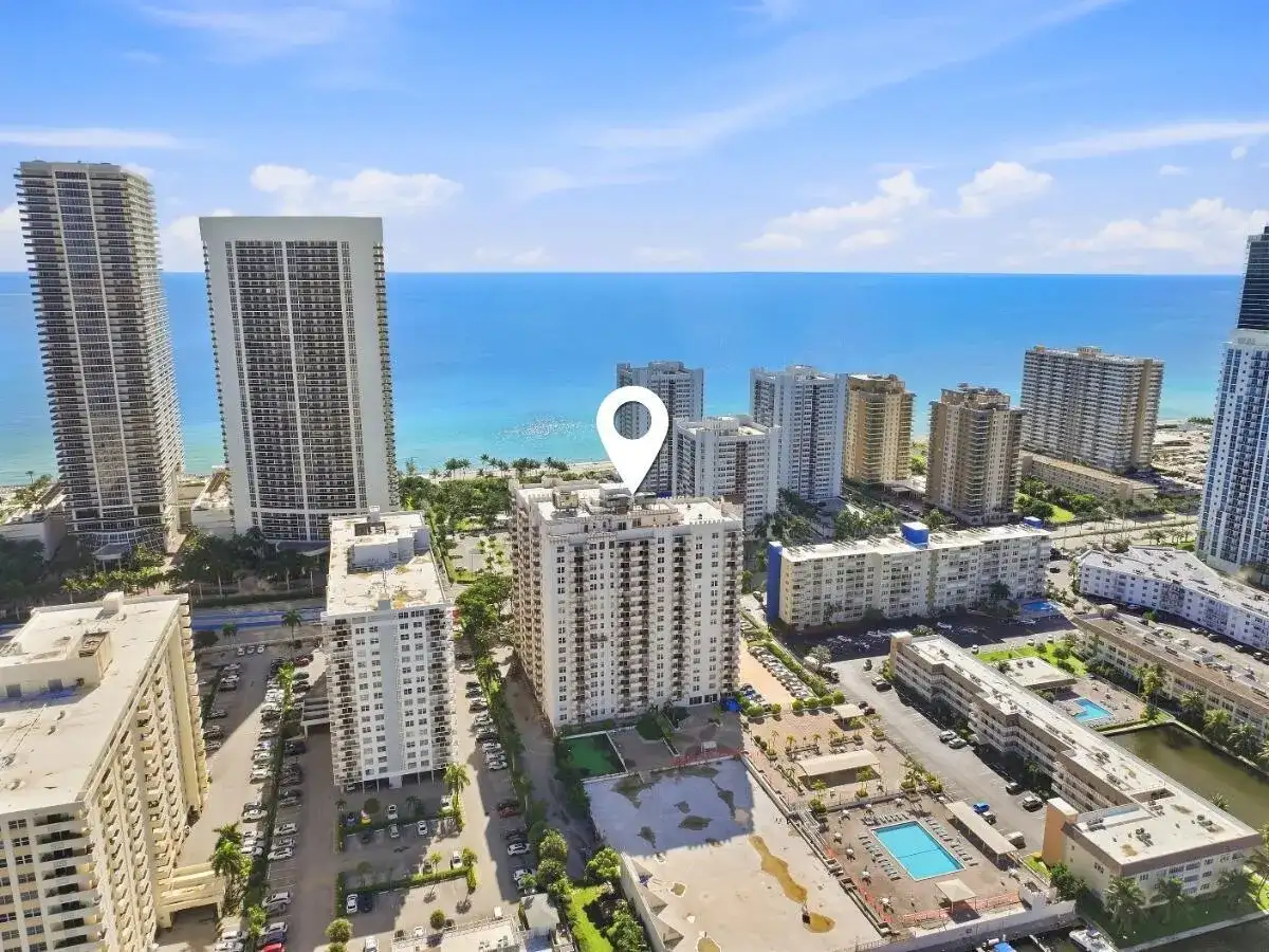 1865 S OCEAN Drive # 16H, Hallandale Beach FL 33009 photo 2