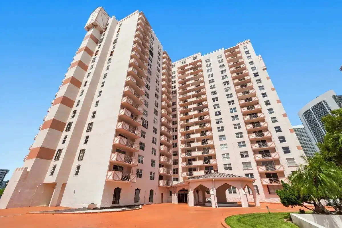1865 S OCEAN Drive # 16H, Hallandale Beach FL 33009 photo 3