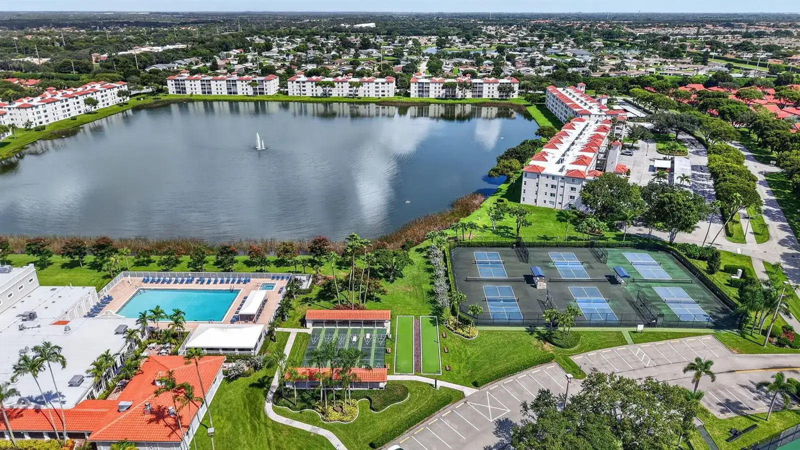 6269 Pointe Regal Circle # 307, Delray Beach FL 33484 photo 2