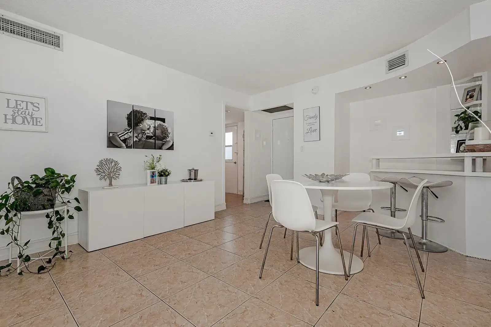 3475 N Country Club Drive # 807, Aventura FL 33180 photo 5
