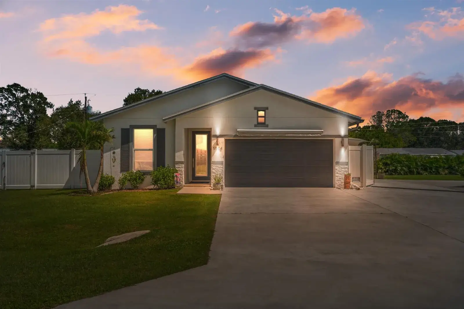 5504 Deleon Avenue, Fort Pierce FL 34951