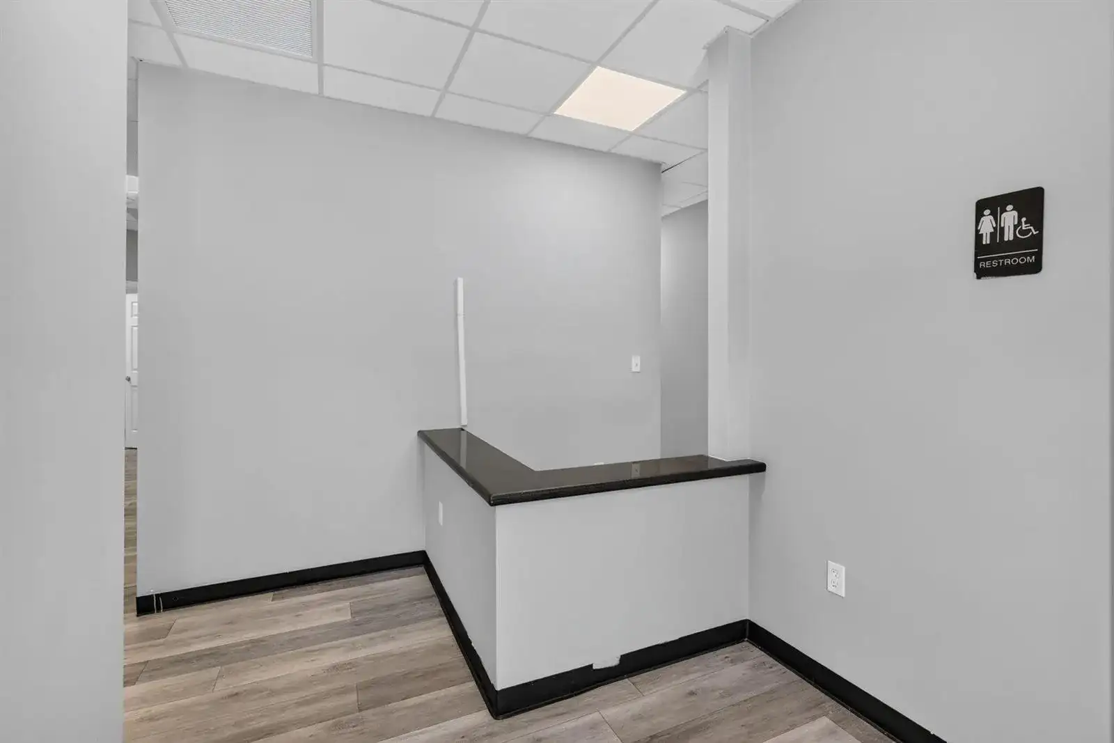 8080 PASADENA Boulevard Suite A, Pembroke Pines FL 33024 photo 3