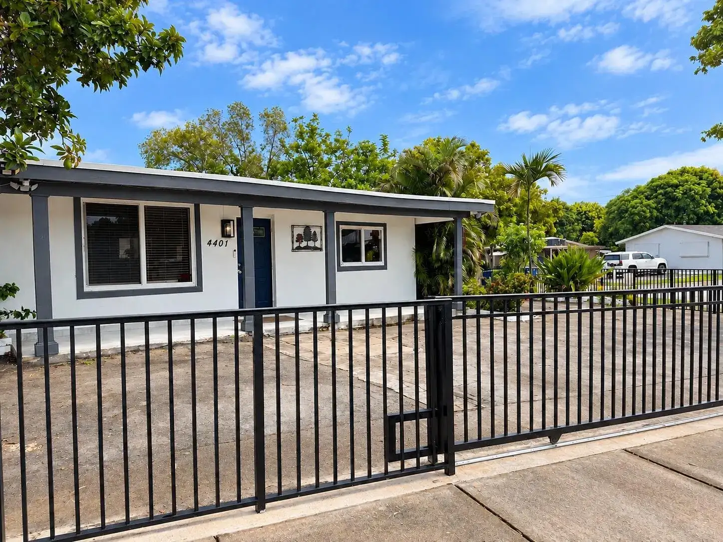 4401 SW 21st Street, Fort Lauderdale FL 33317 photo 2
