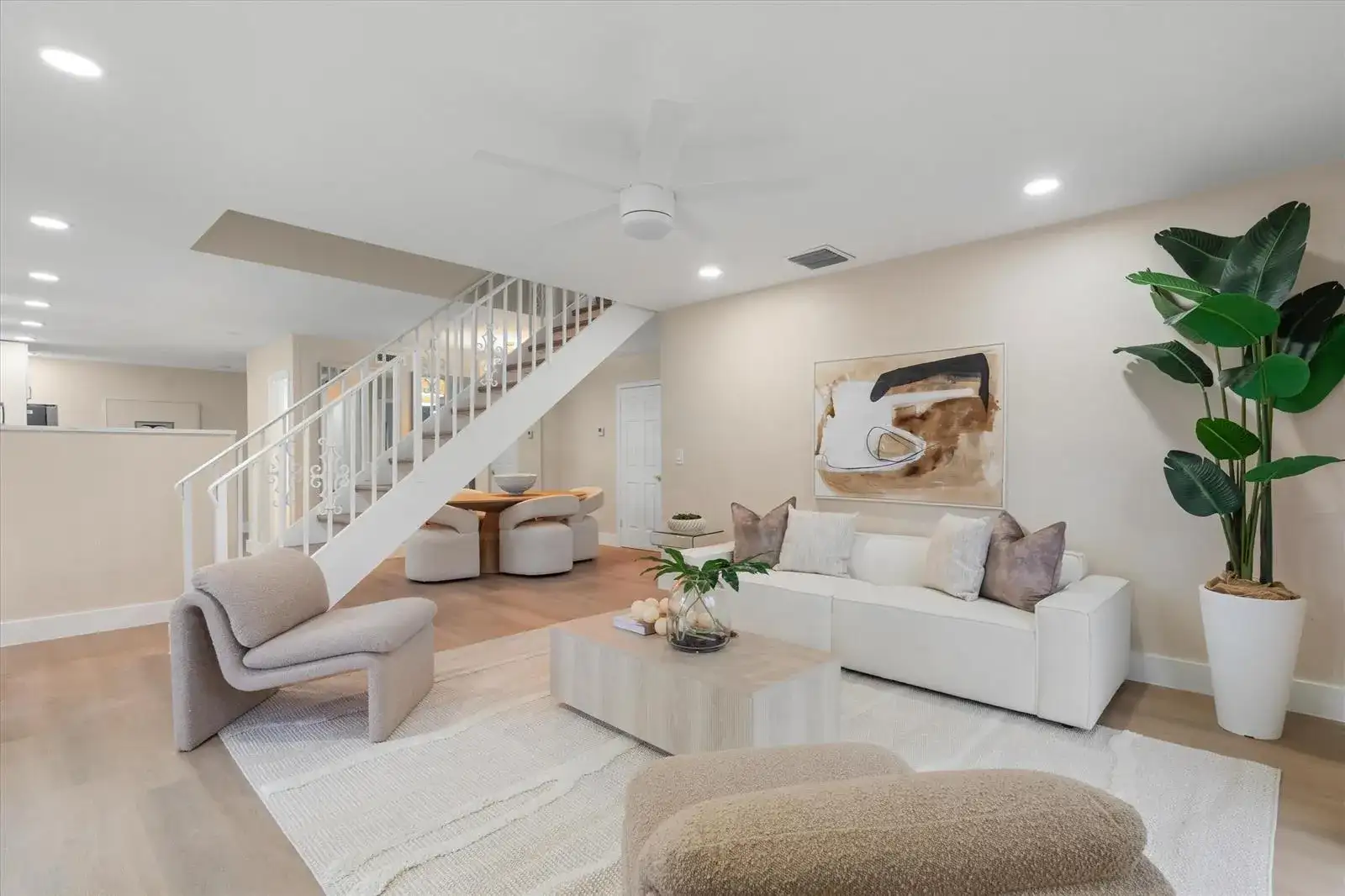 301 VISION Court, Palm Beach Gardens FL 33418 photo 4