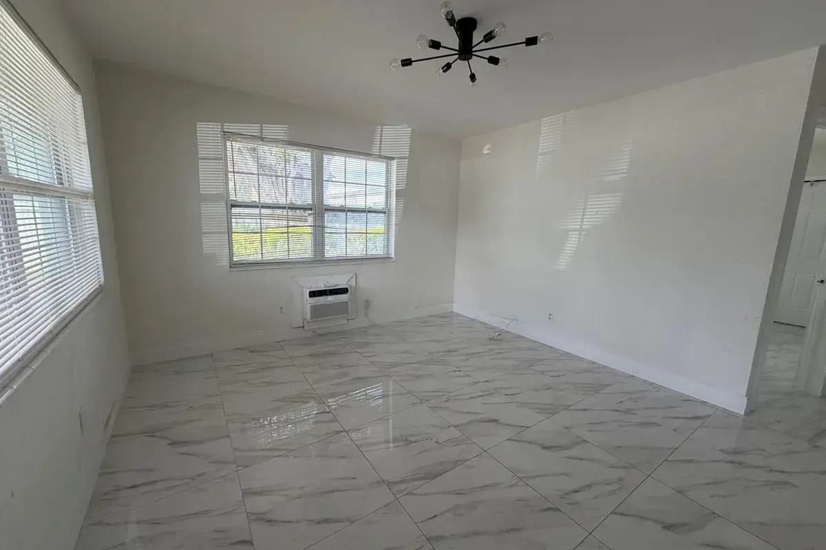 421 NE 11TH Street # 1, Fort Lauderdale FL 33304