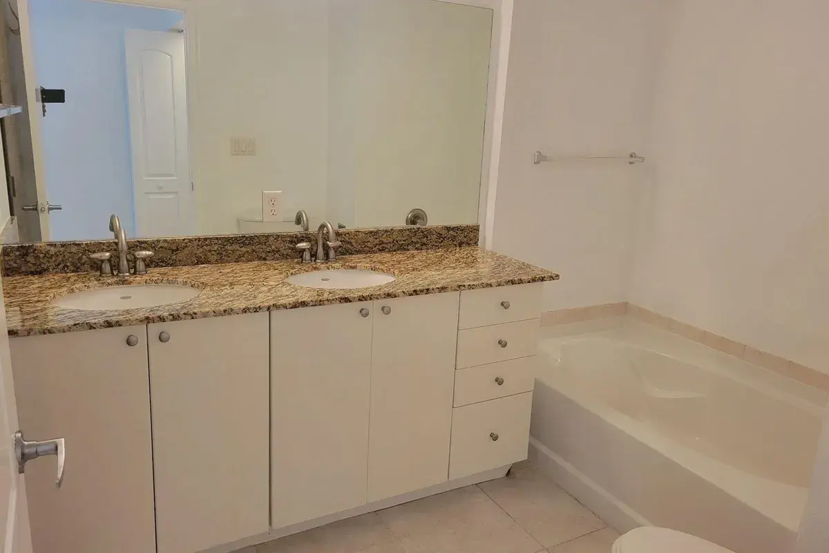 1830 RADIUS Drive # 210, Hollywood FL 33020