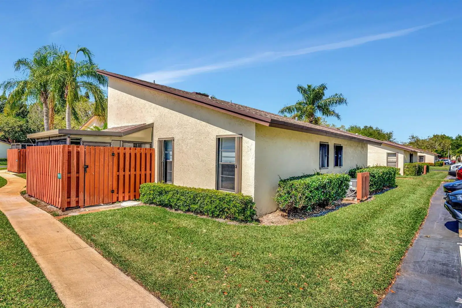 7917 SE Villa Circle, Hobe Sound FL 33455 photo 2