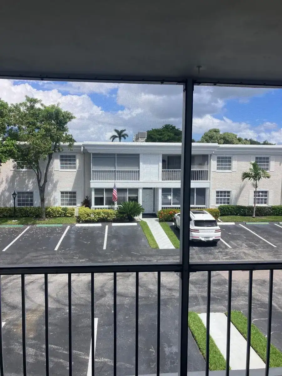 6293 Bay Club Drive # 4, Fort Lauderdale FL 33308 photo 2