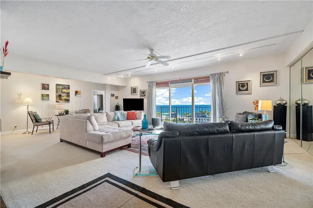 95 N BIRCH Road # 900, Fort Lauderdale FL 33304