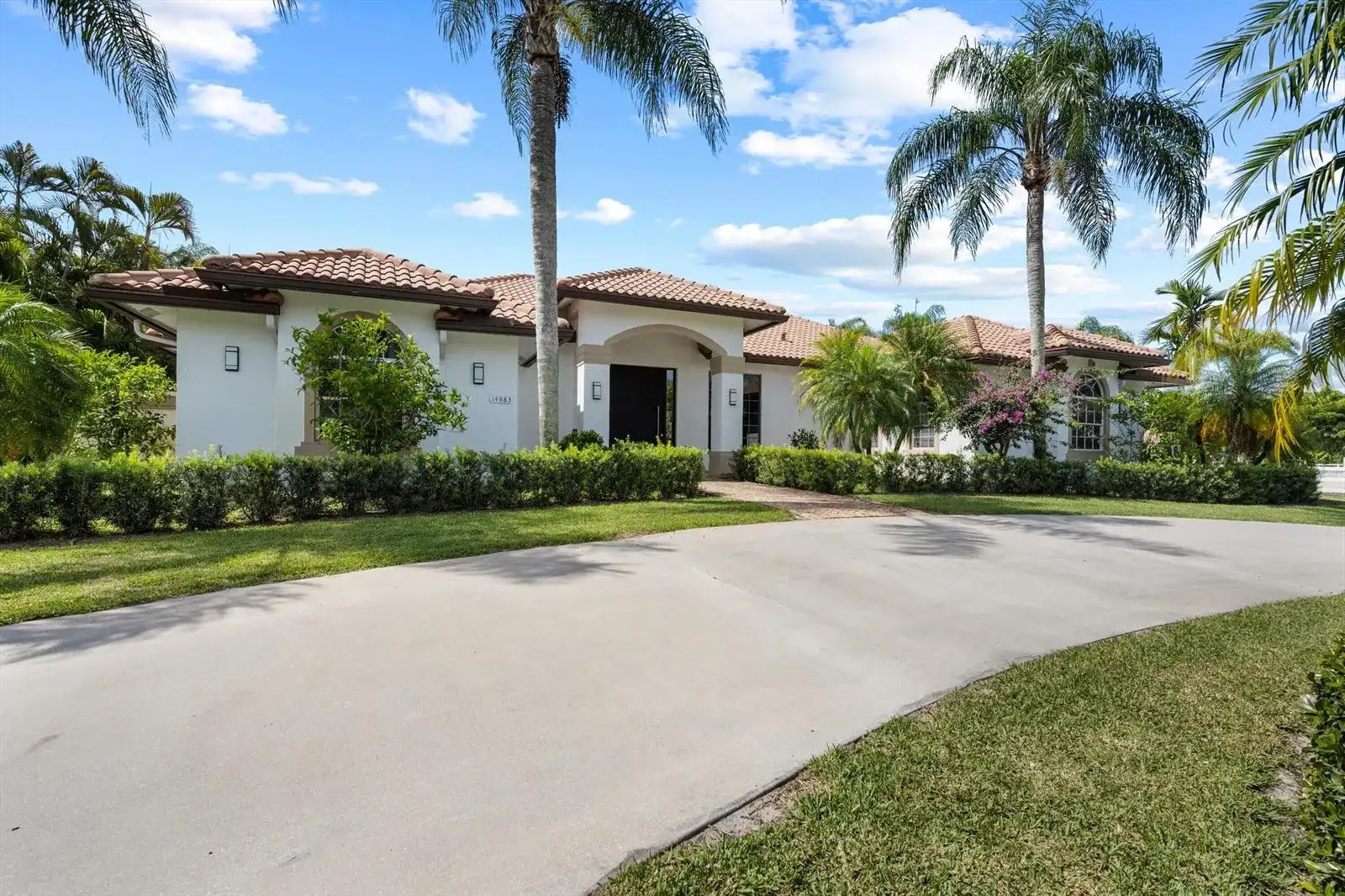 14883 Equestrian Way, Wellington FL 33414 photo 2