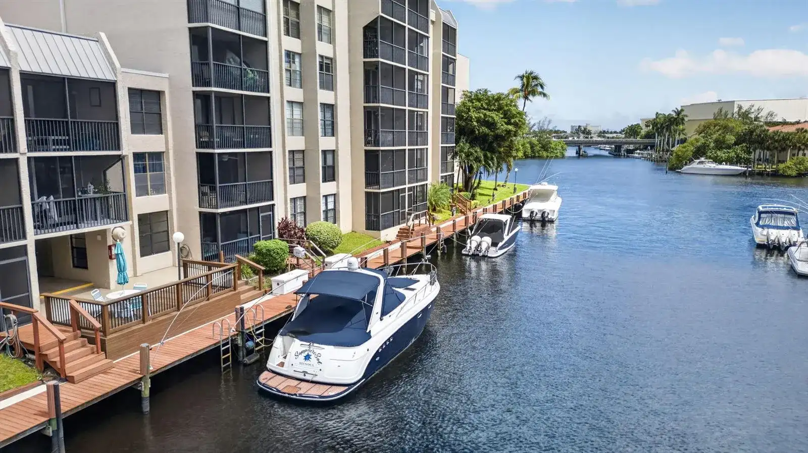 8 Royal Palm Way # 104, Boca Raton FL 33432 photo 2