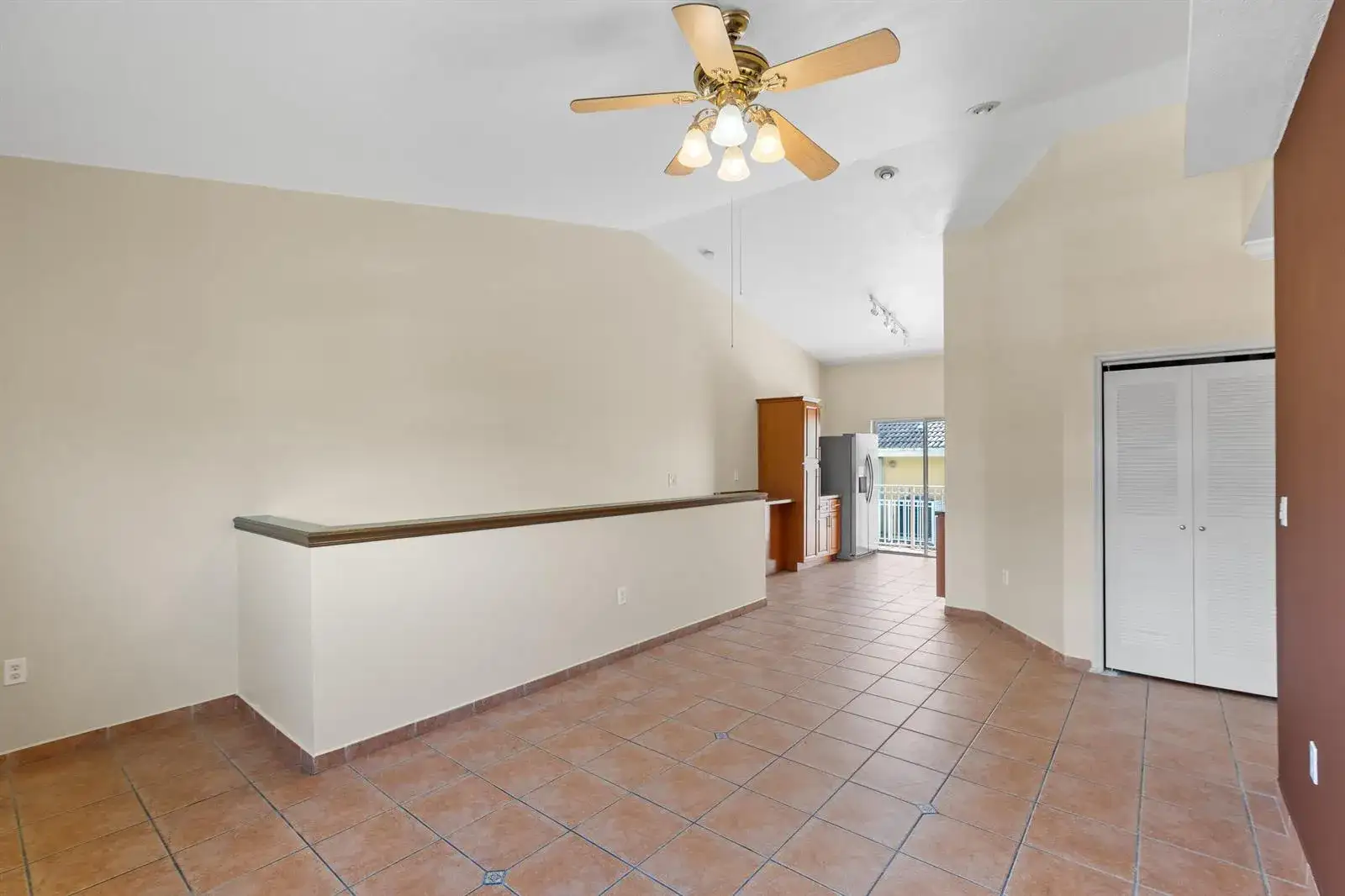 7520 W 20TH Avenue # 206, Hialeah FL 33016 photo 3