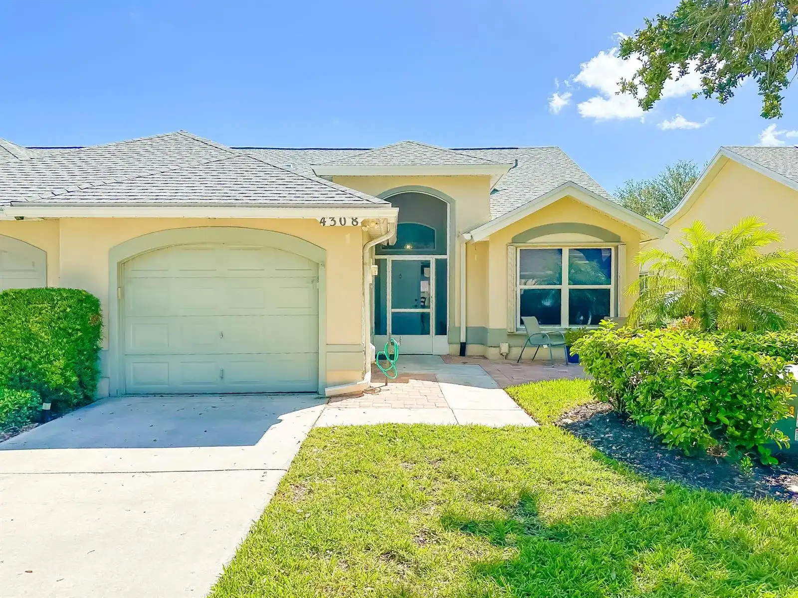 4308 SE BRITTNEY Circle, Port St. Lucie FL 34952