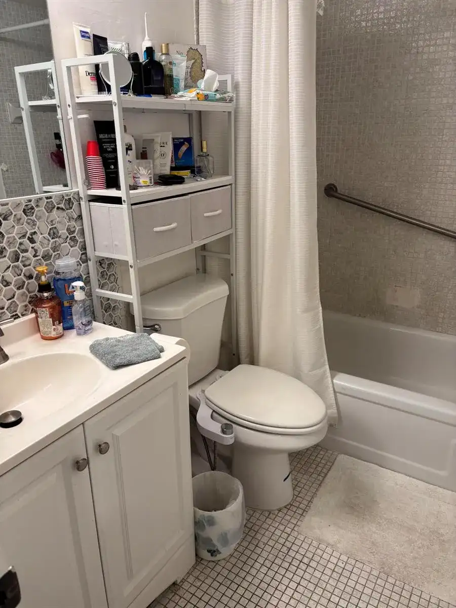 321 Brighton H, Boca Raton FL 33434 photo 4
