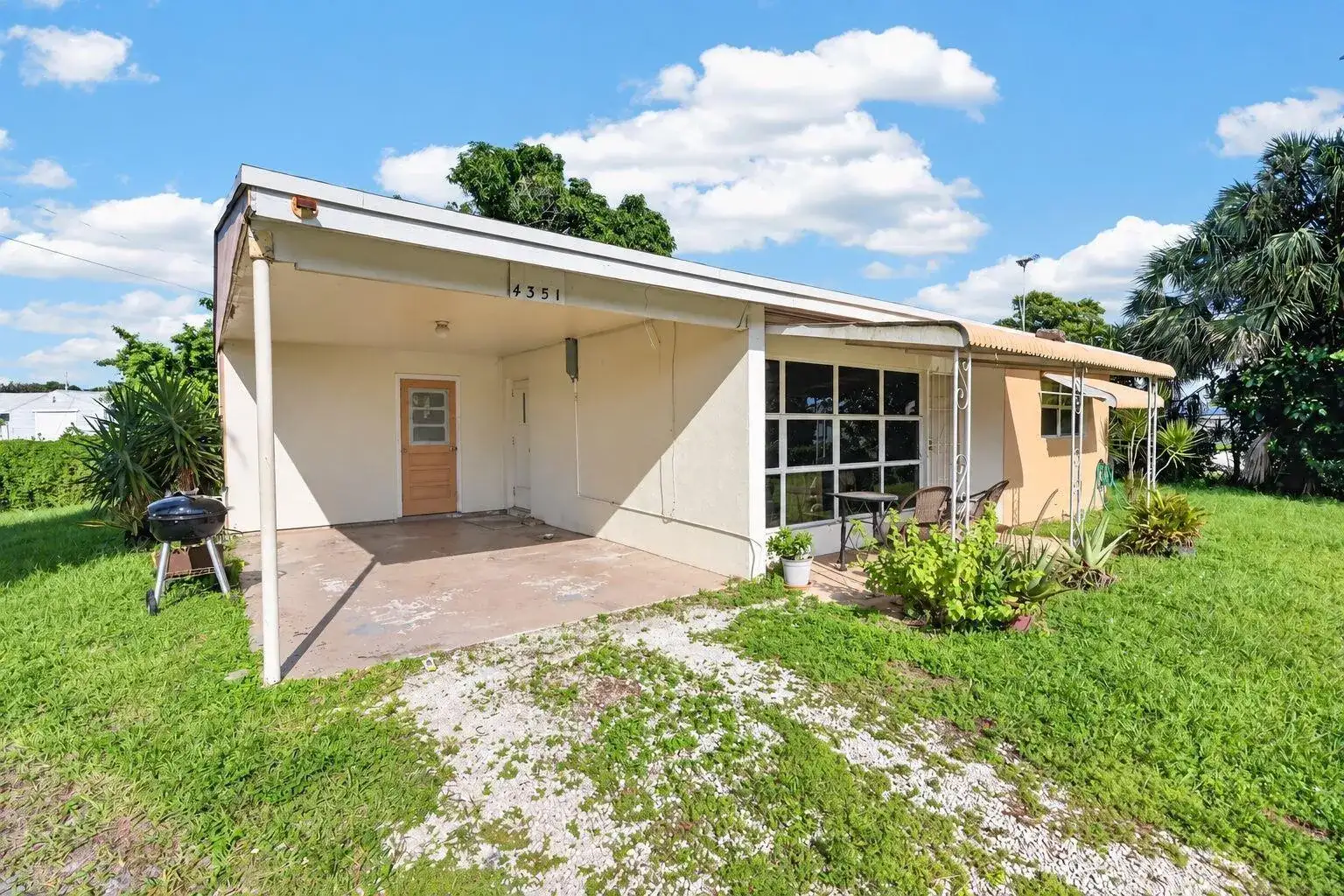 4351 Colt Lane, West Palm Beach FL 33406 photo 3