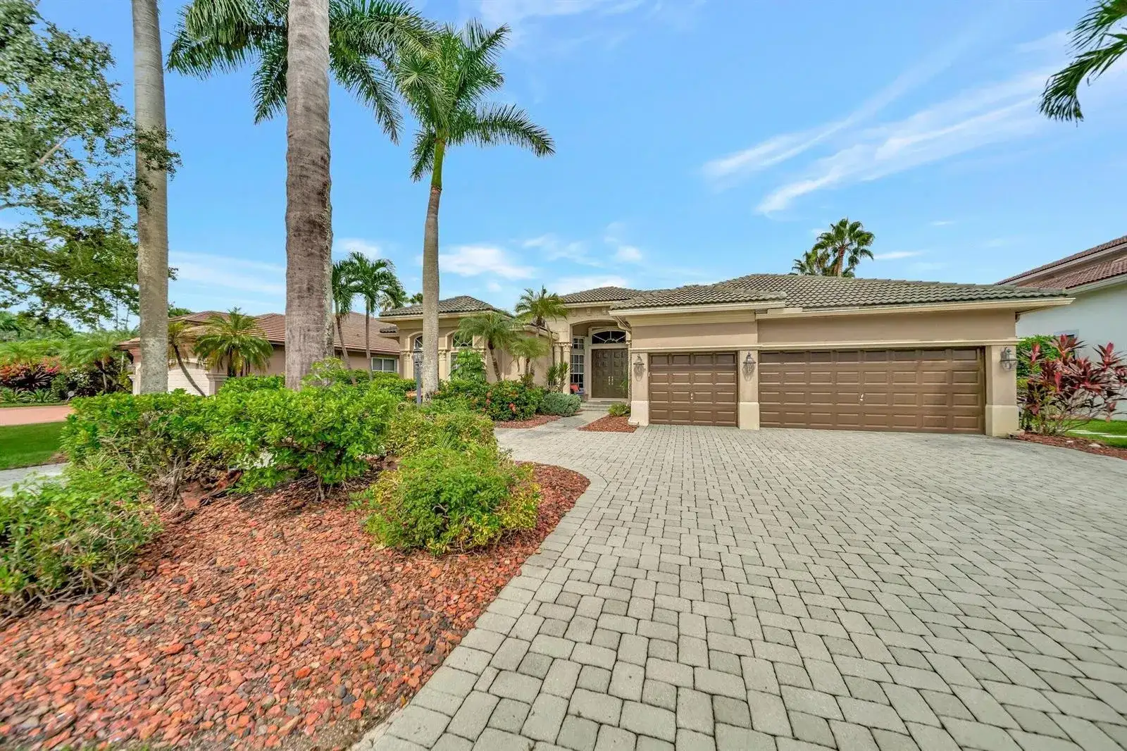 12577 NW 65TH Drive, Parkland FL 33076 photo 2