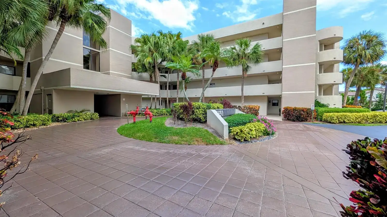 5650 Camino Del Sol # 101, Boca Raton FL 33433 photo 2