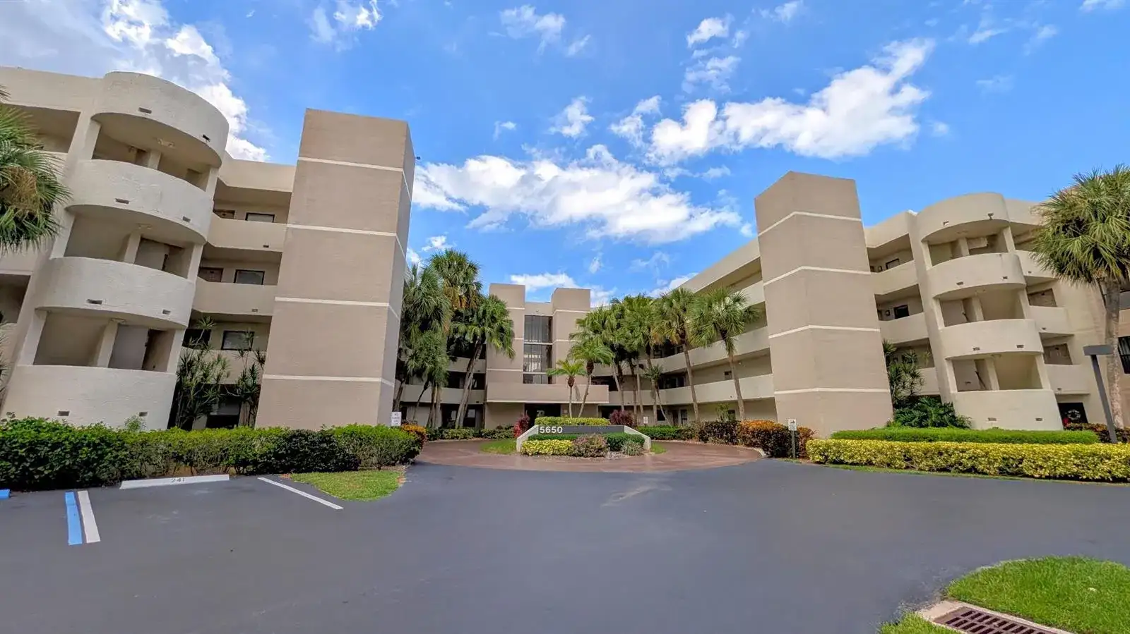 5650 Camino Del Sol # 101, Boca Raton FL 33433 photo 3