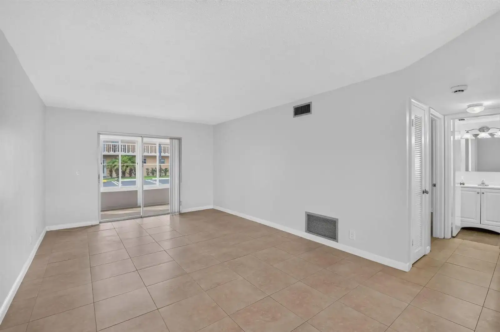 2192 NE 1st Way # 104, Boynton Beach FL 33435 photo 5